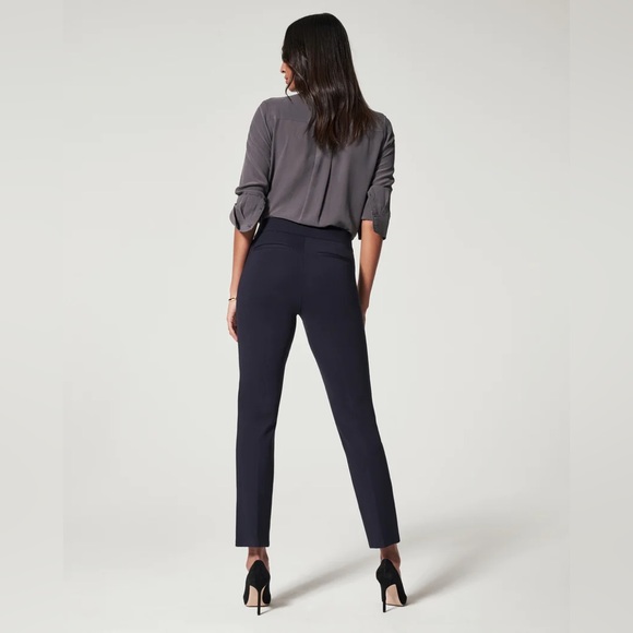 Spanx The Perfect Pant, Slim Straight - Picture 4 of 10
